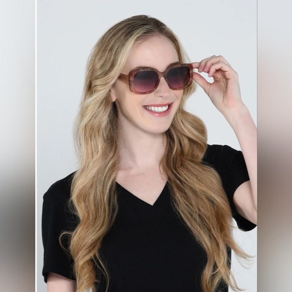 Foster Grant Marble Square Sunglasses - Picture 4 of 7